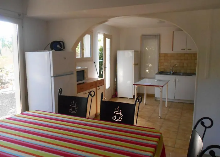 Plein Sud, 5 Mn De La Mer, Grand 8 Personnes Marseillan (Herault)